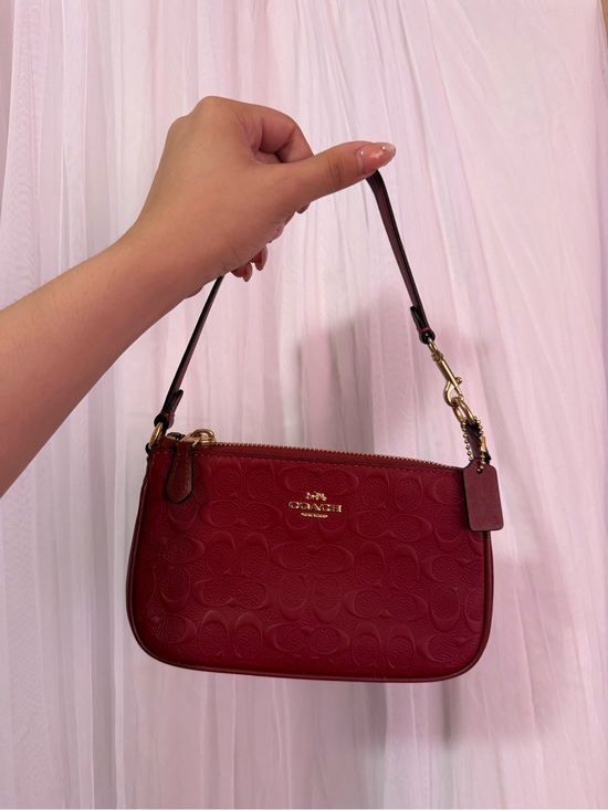 Coach Handbags - Coach Burgundy Signature Leather Shoulder Bag with Gold Hardware